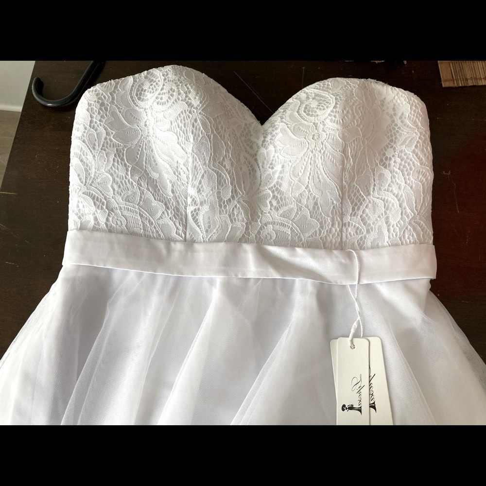Strapless Sweetheart White Wedding Prom Dress